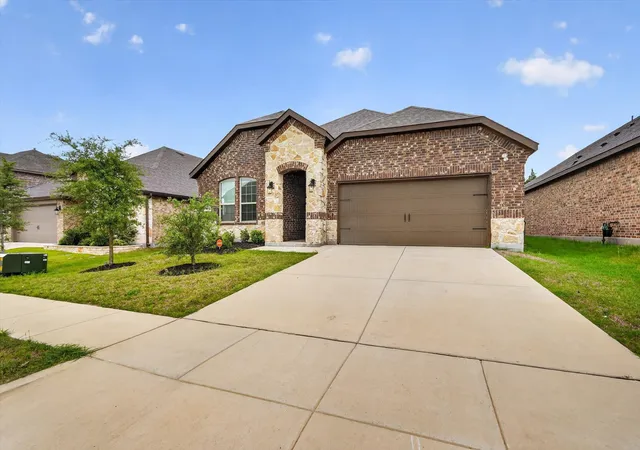 Homes for sale in Forney, TX | 4217 Long Dr, Forney, TX 75126 | MLS# 21300043
