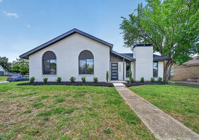 Homes for sale in Carrollton, TX | 2805 Scott Mill Rd, Carrollton, TX 75007 | MLS# 21299154