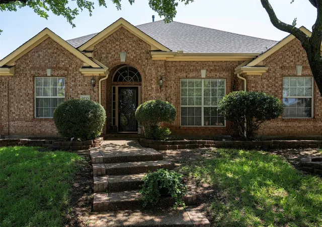 Photo 1 of Single family home for sale at 5833 Legend Ln, The Colony, TX 75056 | MLS# 21290221 | Listing updated on 2026-08-22