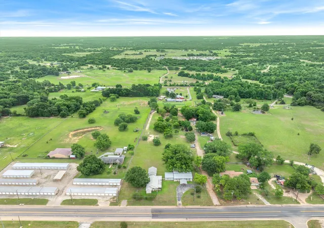 Photo 2 of Sale Pending at 12125 N State Hwy 110, Van, TX 75790 | MLS# 21292074 | Listing updated on 2026-08-22