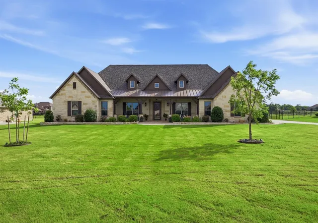 Homes for sale in Talty, TX | 14099 Windrow Dr, Talty, TX 75126 | MLS# 21298021
