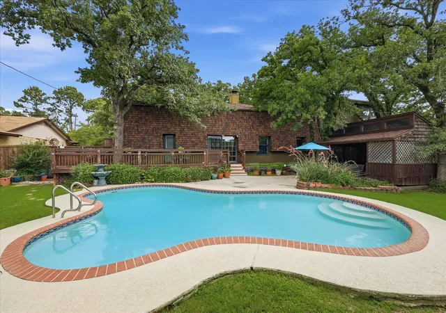 Homes for sale in Highland Village, TX | 846 Highland Village Rd, Highland Village, TX 75077 | MLS# 21297637