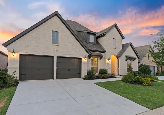 Photo 2 of Single family home for sale at 9421 Excursion Dr, Little Elm, TX 75068 | MLS# 21295646 | Listing updated on 2026-08-23