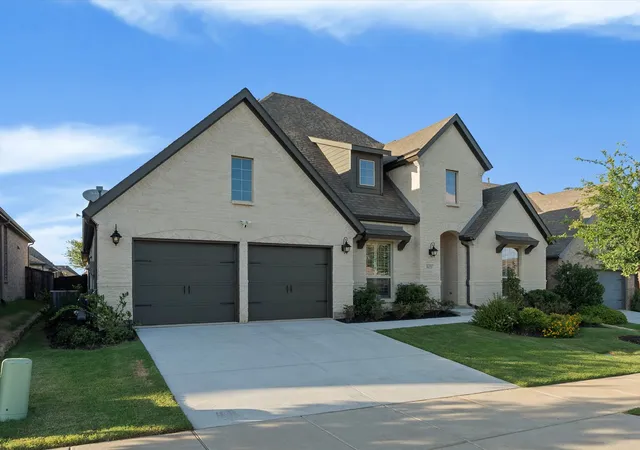 Homes for sale in Oak Point, TX | 9421 Excursion Dr, Oak Point, TX 75068 | MLS# 21295646