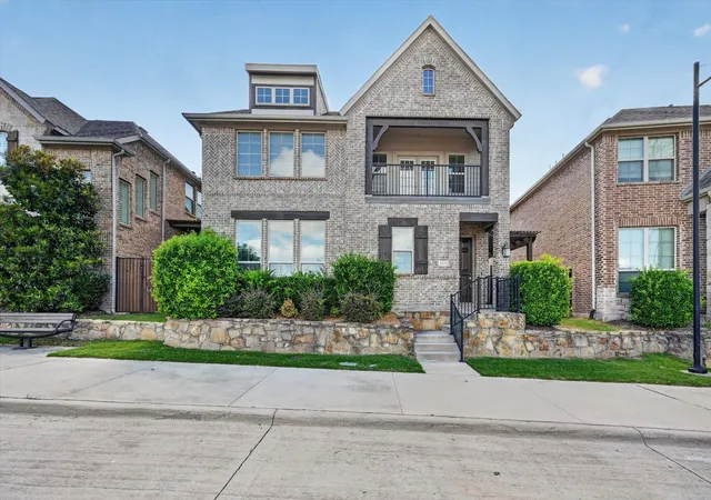 Homes for sale in Richardson, TX | 2439 Southgate Dr, Richardson, TX 75080 | MLS# 21299419