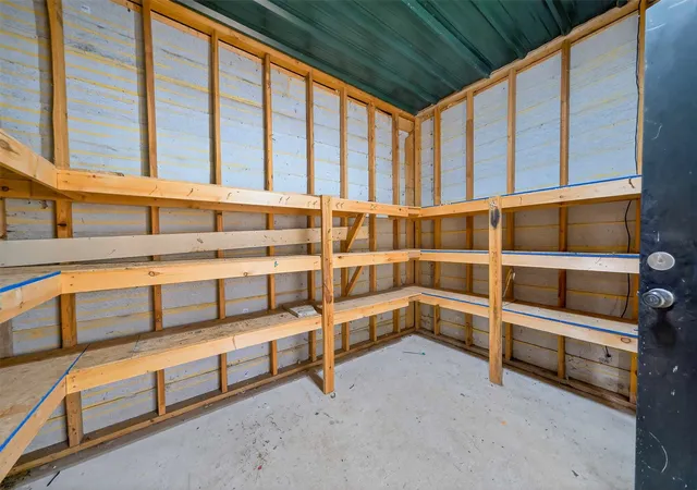 33rd image of 517 S Boyd St, Lindale, TX 75771 | MLS# 21300167