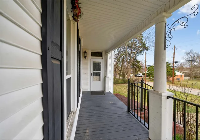 5th image of 517 S Boyd St, Lindale, TX 75771 | MLS# 21300167