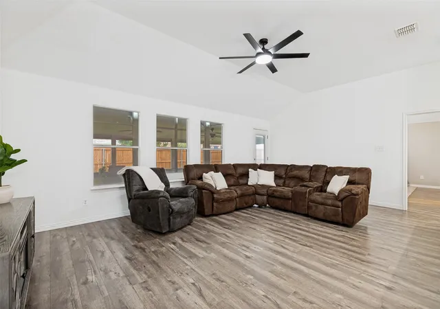 Homes for sale in Melissa, TX | 4305 Ridgewood Rd, Melissa, TX 75454 | MLS# 21298600