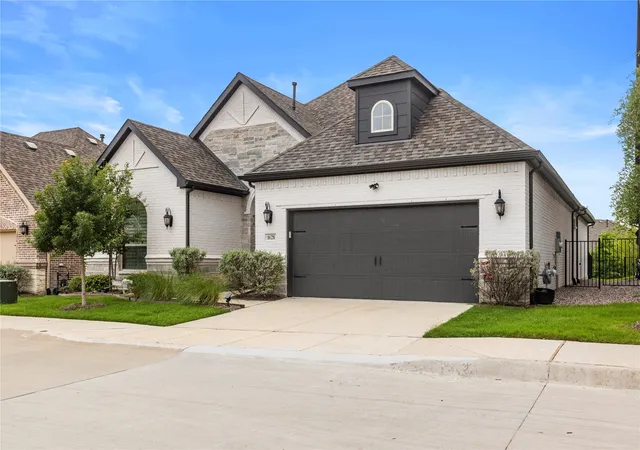 Photo 3 of Single family home for sale at 1628 Madrid Way, Rockwall, TX 75087 | MLS# 21298199 | Listing updated on 2026-08-22