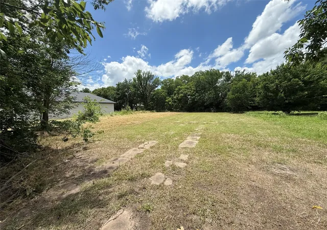 Homes for sale in Greenville, TX | 2806 College St, Greenville, TX 75401 | MLS# 21300292