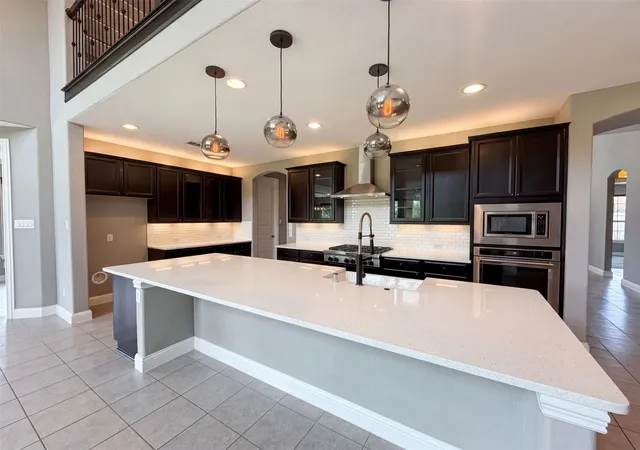 2nd image of 7221 Durand Dr, Irving, TX 75063 | MLS# 21300307