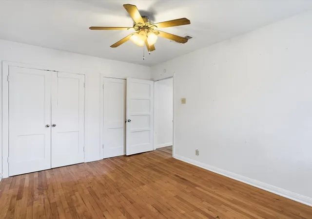 Photo 4 of House for sale at 307 Depot St, Whitesboro, TX 76273 | MLS# 21300313 | Listing updated on 2026-08-22