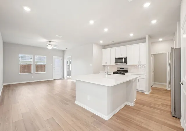 Photo 3 of Single family home for sale at 3030 O Pines Dr, Farmersville, TX 75442 | MLS# 21299902 | Listing updated on 2026-08-17