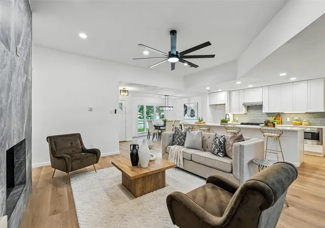 Photo 4 of Single family home for sale at 4303 Blackheath Rd, Dallas, TX 75227 | MLS# 21300328 | Listing updated on 2026-08-30