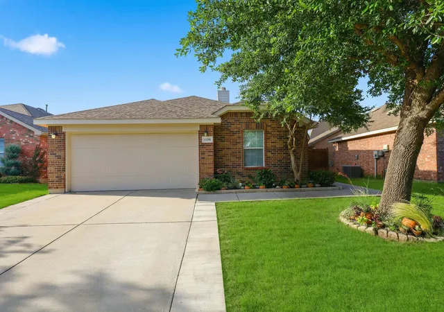 Photo 1 of Single family home for sale at 1136 Kachina Ln, Haslet, TX 76052 | MLS# 21297619 | Listing updated on 2026-07-11