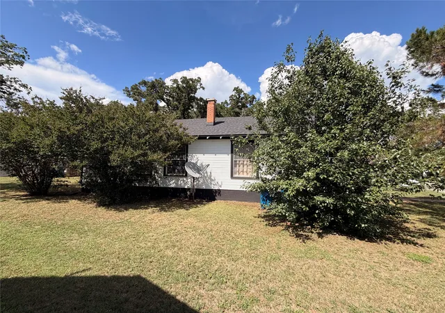 Homes for sale in Cisco, TX | 709 E 23Rd St, Cisco, TX 76437 | MLS# 21300321
