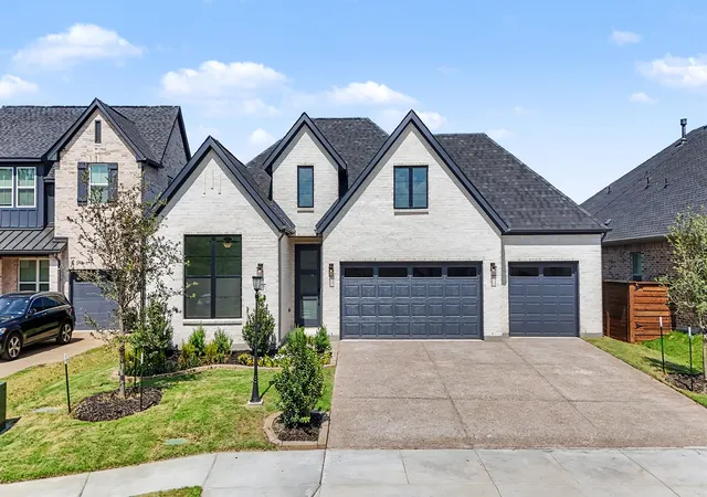 Photo 3 of Sale Pending at 1409 Casting Rdg, Mesquite, TX 75181 | MLS# 21300363 | Listing updated on 2026-10-05