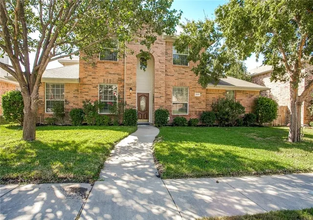 Photo 1 of Single family home for sale at 2831 Wild Oak Ln, Rockwall, TX 75032 | MLS# 21291445 | Listing updated on 2026-10-03