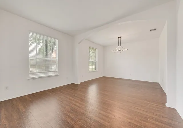 Photo 3 of Single family home for sale at 2831 Wild Oak Ln, Rockwall, TX 75032 | MLS# 21291445 | Listing updated on 2026-10-03