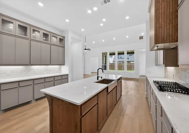 Photo 3 of Single family home for sale at 4726 Cordwood Dr, Prosper, TX 75078 | MLS# 21300295 | Listing updated on 2026-09-29