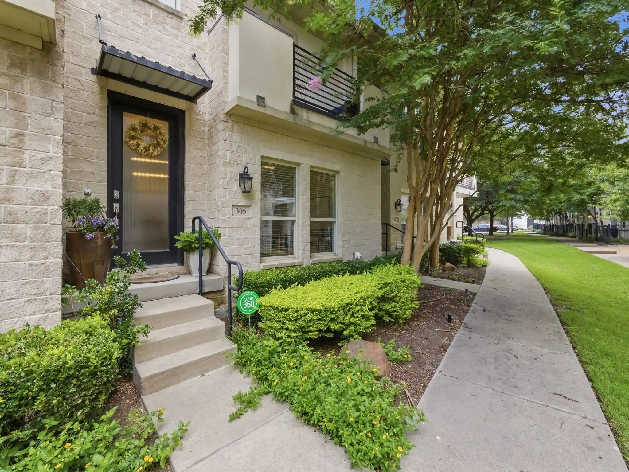 Photo 1 of Condo for sale at 7333 Valley View Ln #305, Dallas, TX 75240 | MLS# 21297144 | Listing updated on 2026-10-11