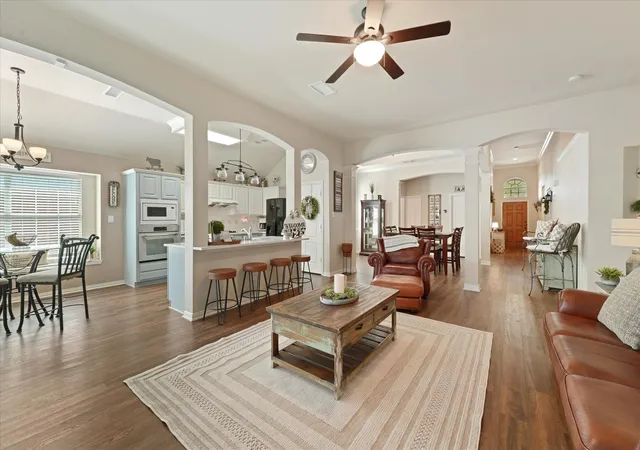 Photo 4 of Single family home for sale at 2509 Kariba Ln, Denton, TX 76210 | MLS# 21299277 | Listing updated on 2026-09-01