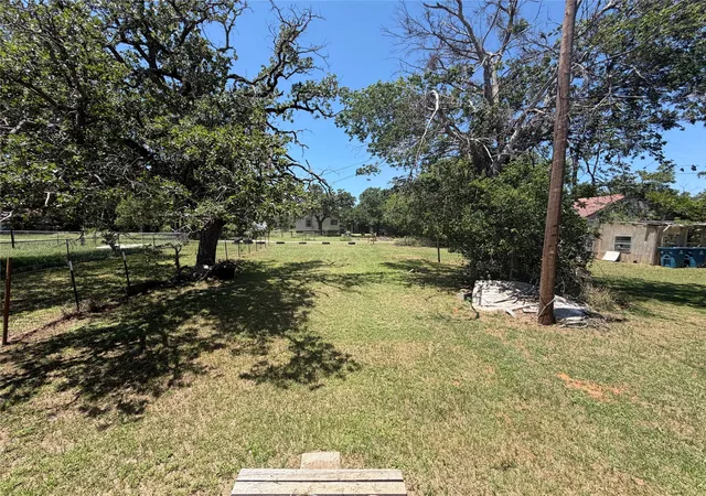 Homes for sale in Cisco, TX | 707 E 23Rd St, Cisco, TX 76437 | MLS# 21300378