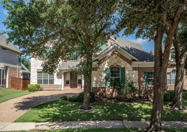 2nd image of 8381 Fullerton St, Lantana, TX 76226 | MLS# 21295530
