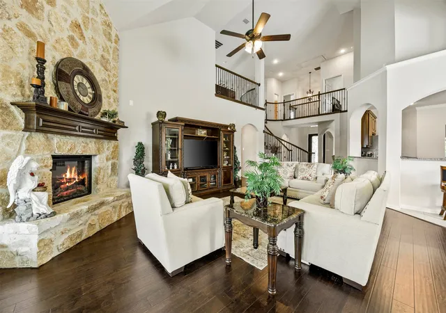 Homes for sale in Cedar Hill, TX | 1515 Spring Hill Dr, Cedar Hill, TX 75104 | MLS# 21300003