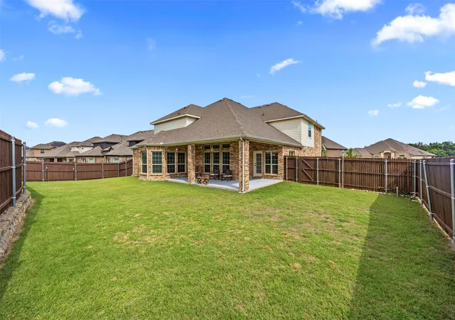 Homes for sale in Cedar Hill, TX | 1515 Spring Hill Dr, Cedar Hill, TX 75104 | MLS# 21300003