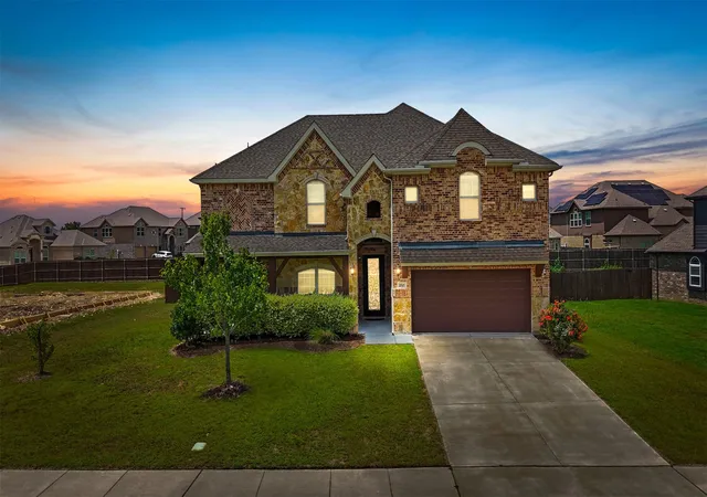 Homes for sale in Cedar Hill, TX | 1515 Spring Hill Dr, Cedar Hill, TX 75104 | MLS# 21300003