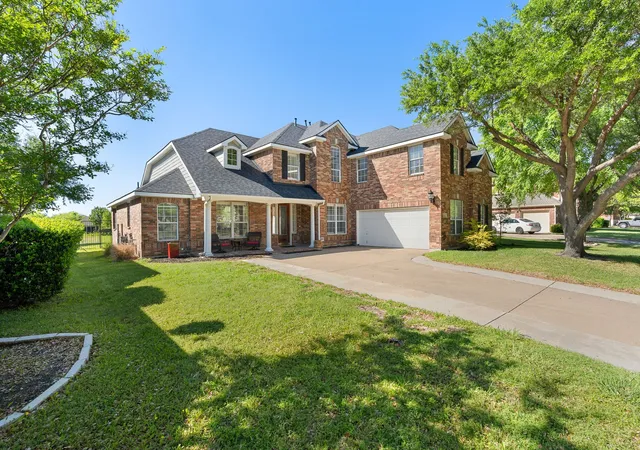 Homes for sale in Rowlett, TX | 10013 Waterview Pkwy, Rowlett, TX 75089 | MLS# 21300462