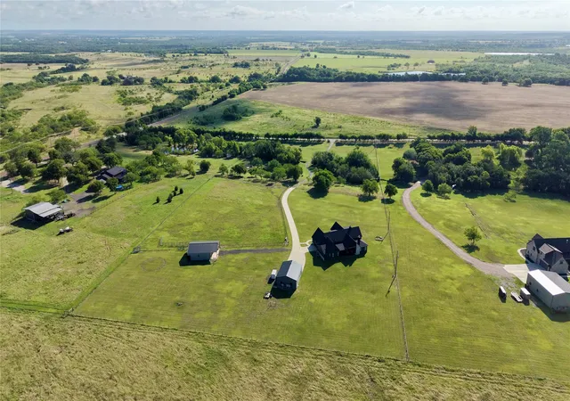 Homes for sale in Grandview, TX | 170 Dollie Rd, Grandview, TX 76064 | MLS# 21299804