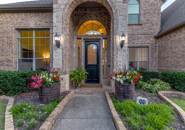 Photo 1 of Sale Pending at 4804 Eddleman Dr, Fort Worth, TX 76244 | MLS# 21294766 | Listing updated on 2026-07-28