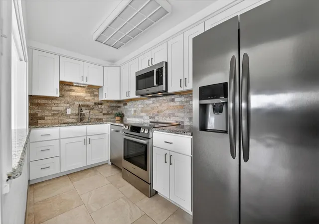 Photo 1 of Condo for sale at 6211 W Northwest Hwy #G312, Dallas, TX 75225 | MLS# 21300146 | Listing updated on 2026-08-17