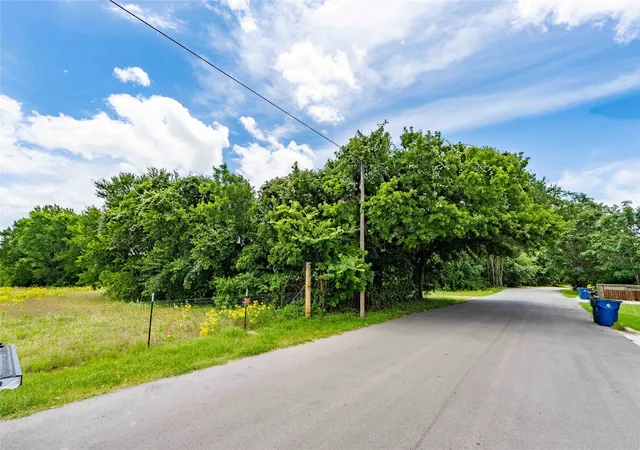 Photo 3 of Land for sale at Tbd 3Rd St, Bridgeport, TX 76426 | MLS# 21300560 | Listing updated on 2026-06-16