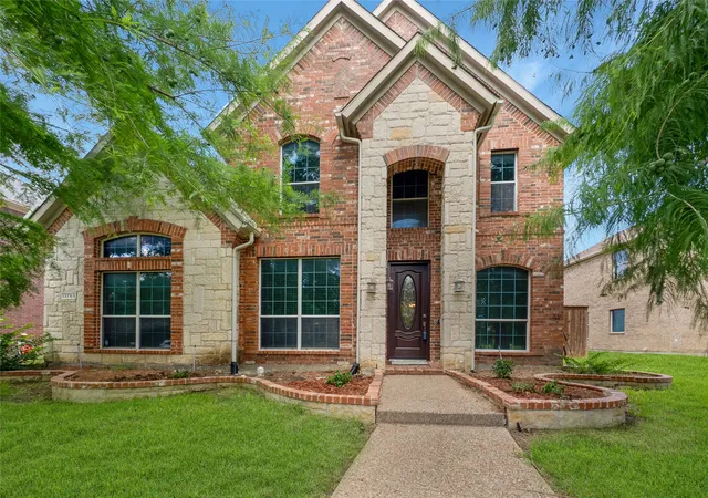 Photo 1 of Single family home for sale at 13763 Fall Harvest Dr, Frisco, TX 75033 | MLS# 21290833 | Listing updated on 2026-08-21