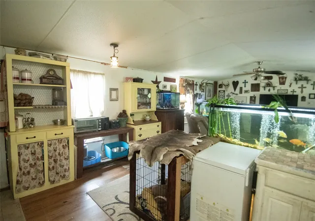 Photo 3 of Manufactured home for sale at 5997 County Road 3214, Lone Oak, TX 75453 | MLS# 21295203 | Listing updated on 2026-09-30