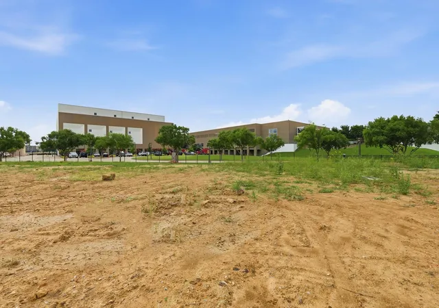 Photo 3 of Land for sale at 2216 Otter Lane, Southlake, TX 76262 | MLS# 21298140 | Listing updated on 2026-07-27