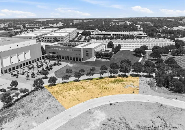 Photo 3 of Land for sale at 2208 Otter Ln, Fort Worth, TX 76134 | MLS# 21297948 | Listing updated on 2026-06-18