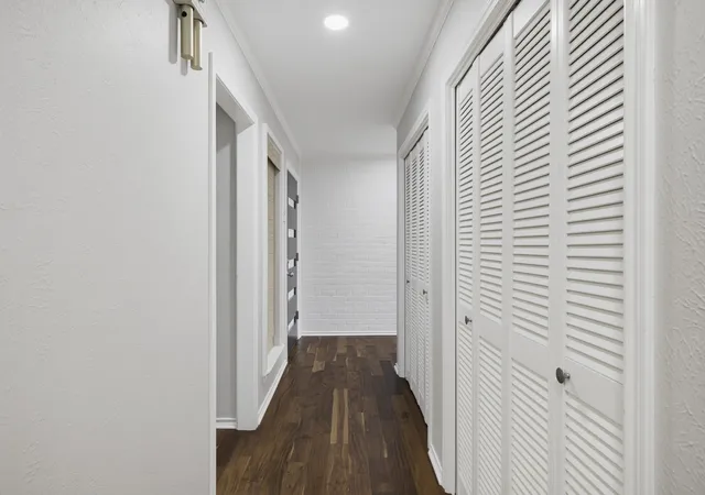 Photo 4 of Townhouse for sale at 3703 Hulen Park Dr, Fort Worth, TX 76109 | MLS# 21299017 | Listing updated on 2026-08-31