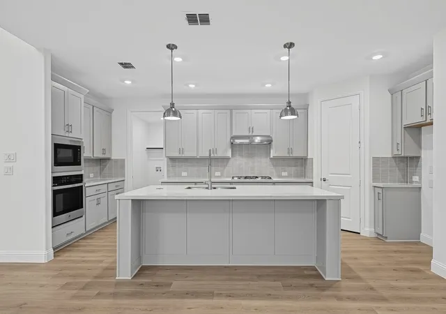 Photo 2 of Single family home for sale at 511 Wisteria St, Little Elm, TX 75068 | MLS# 21287548 | Listing updated on 2026-10-05