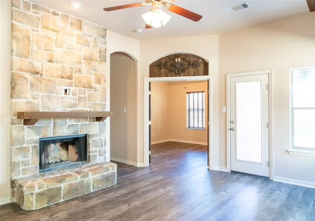 Photo 3 of Single family home for sale at 12233 Candle Island Dr, Frisco, TX 75036 | MLS# 21300760 | Listing updated on 2026-08-20