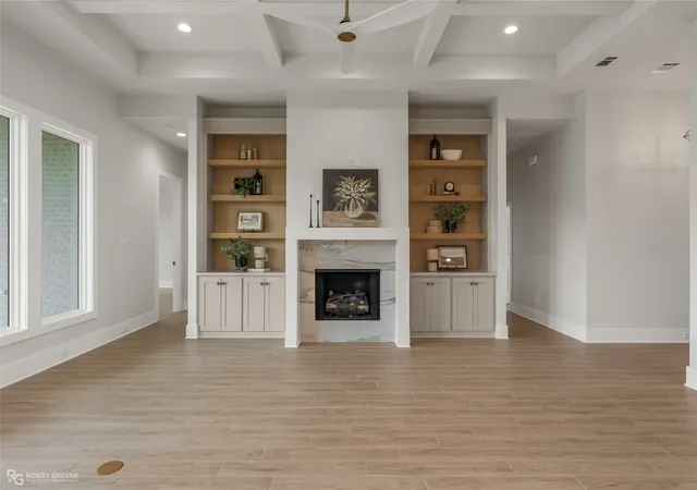 3rd image of 612 Danube Cir, Bossier City, LA 71111 | MLS# 21300801