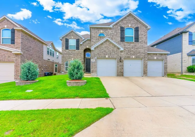 Photo 1 of Single family home for sale at 6441 Dove Chase Ln, Fort Worth, TX 76123 | MLS# 21300831 | Listing updated on 2026-08-28