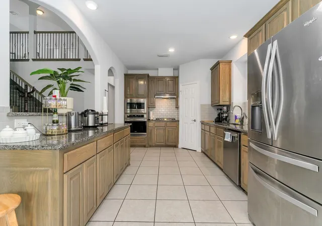 Photo 3 of Single family home for sale at 6441 Dove Chase Ln, Fort Worth, TX 76123 | MLS# 21300831 | Listing updated on 2026-08-28