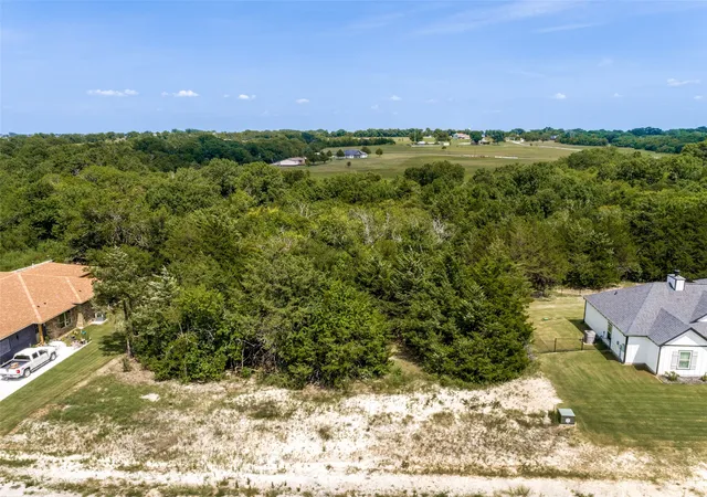 Photo 2 of Land for sale at Tbd Michael Ln, Van Alstyne, TX 75495 | MLS# 21300324 | Listing updated on 2026-08-24