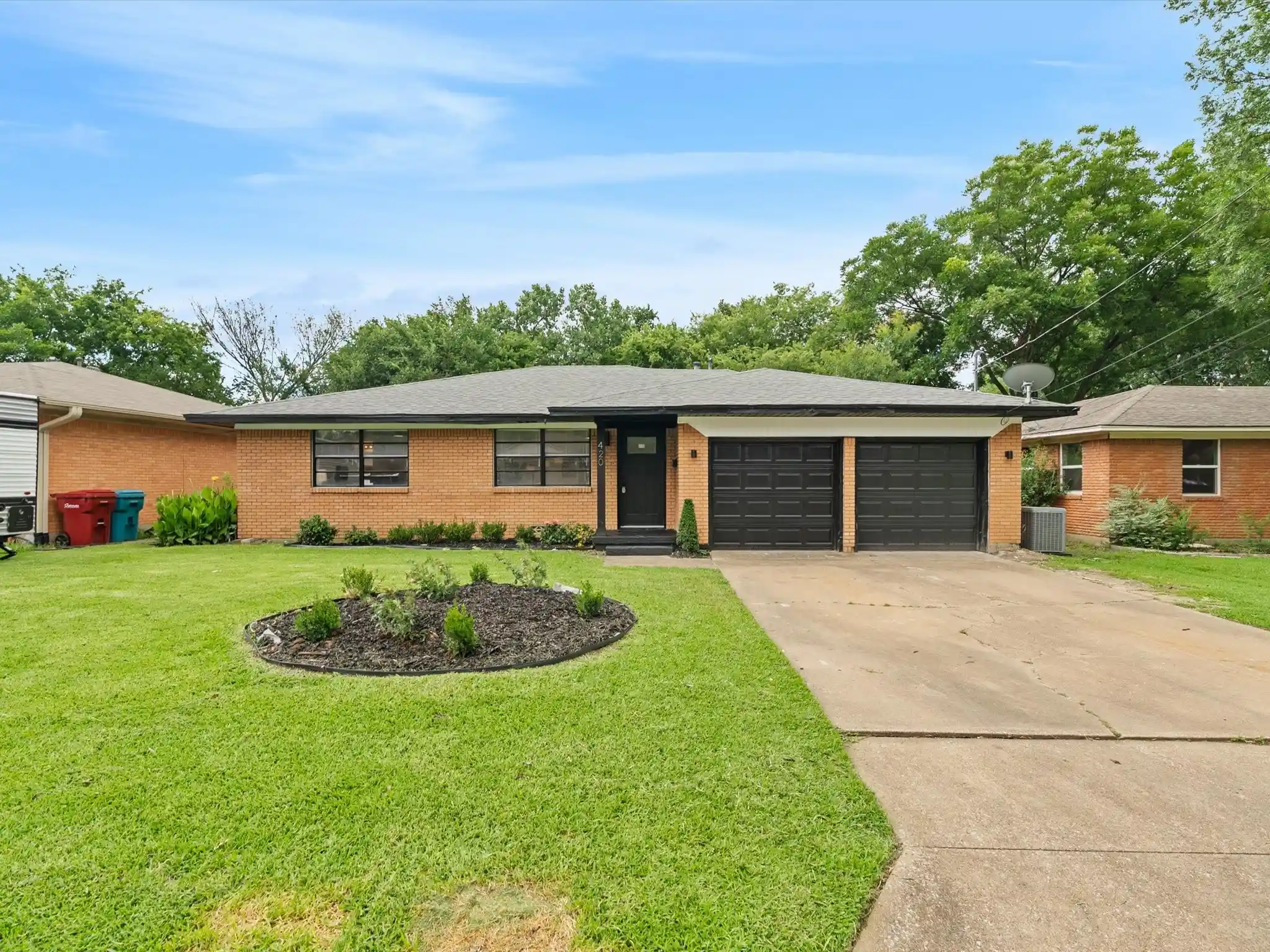 Single family home for sale at 420 W Anita St, Sherman, TX 75092 | MLS# 21300829