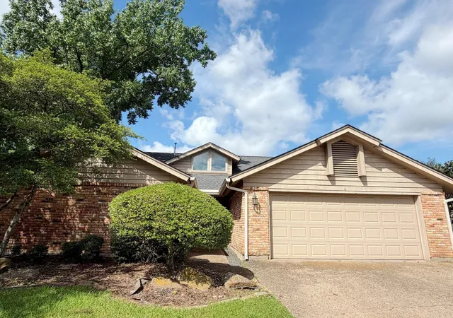 1st image of 3706 Waycross Ct, Arlington, TX 76016 | MLS# 21299721