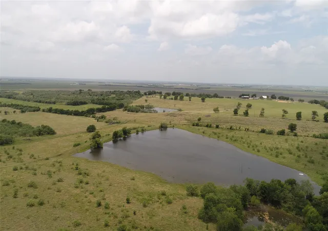 Land for sale at 1191 J B Vandiver Loop, Moody, TX 76557 | MLS# 21296881